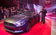   Ford Mustang 2015     