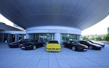  BMW 8 Series      BMW