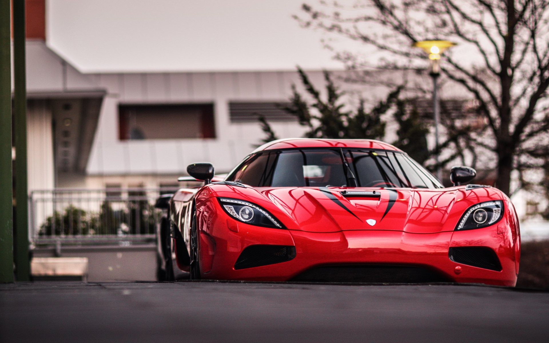 Koenigsegg Agera RS красная