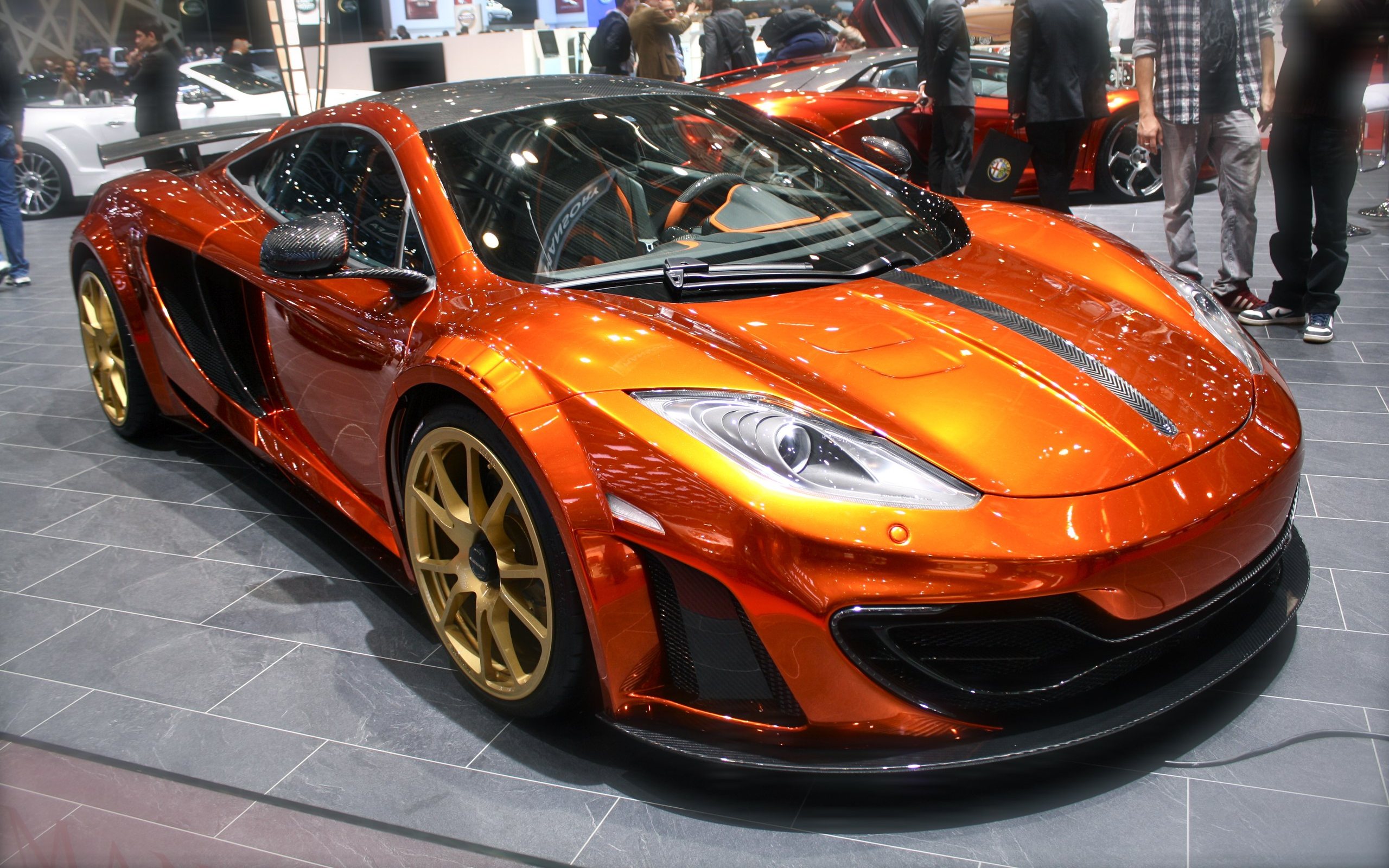 MCLAREN mp4 12c ночью