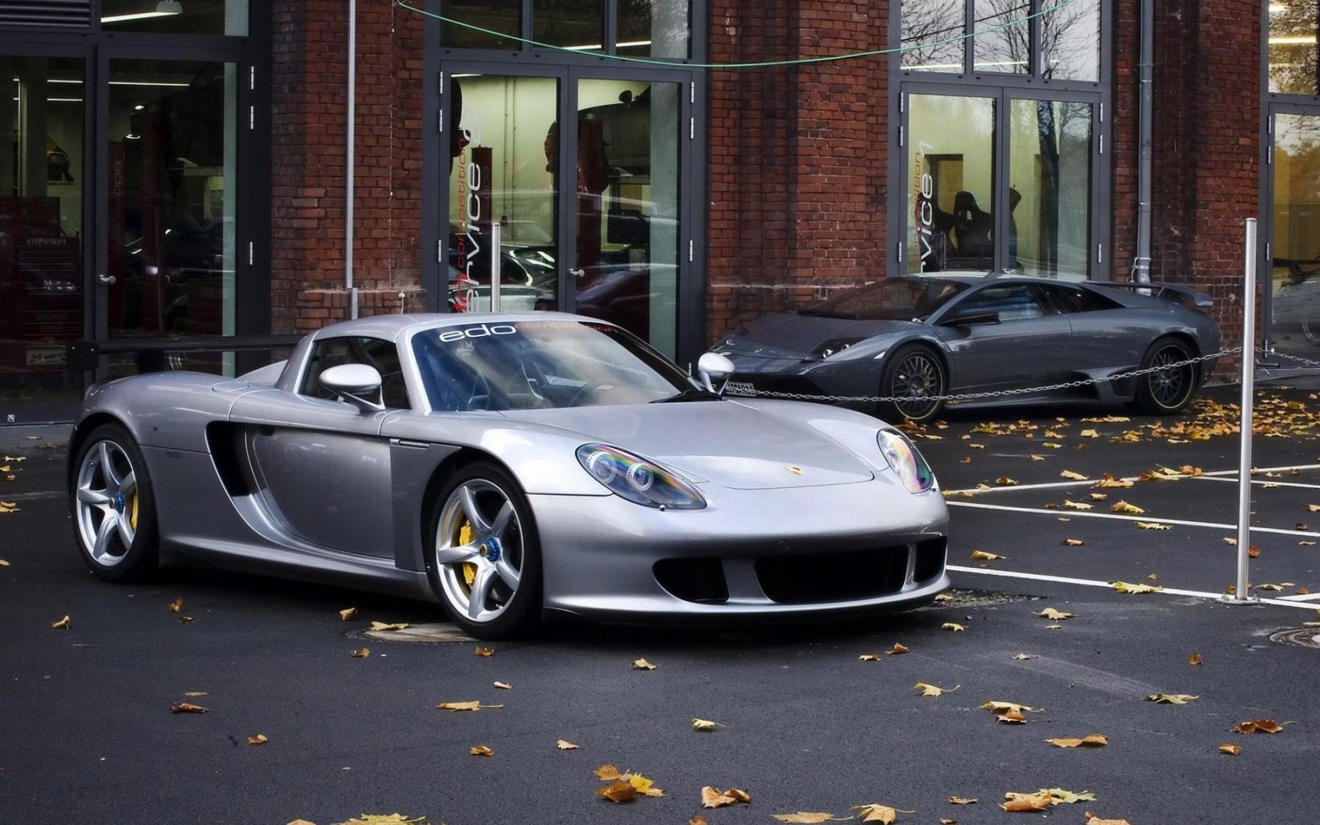 Porsche Carrera gt Wallpaper