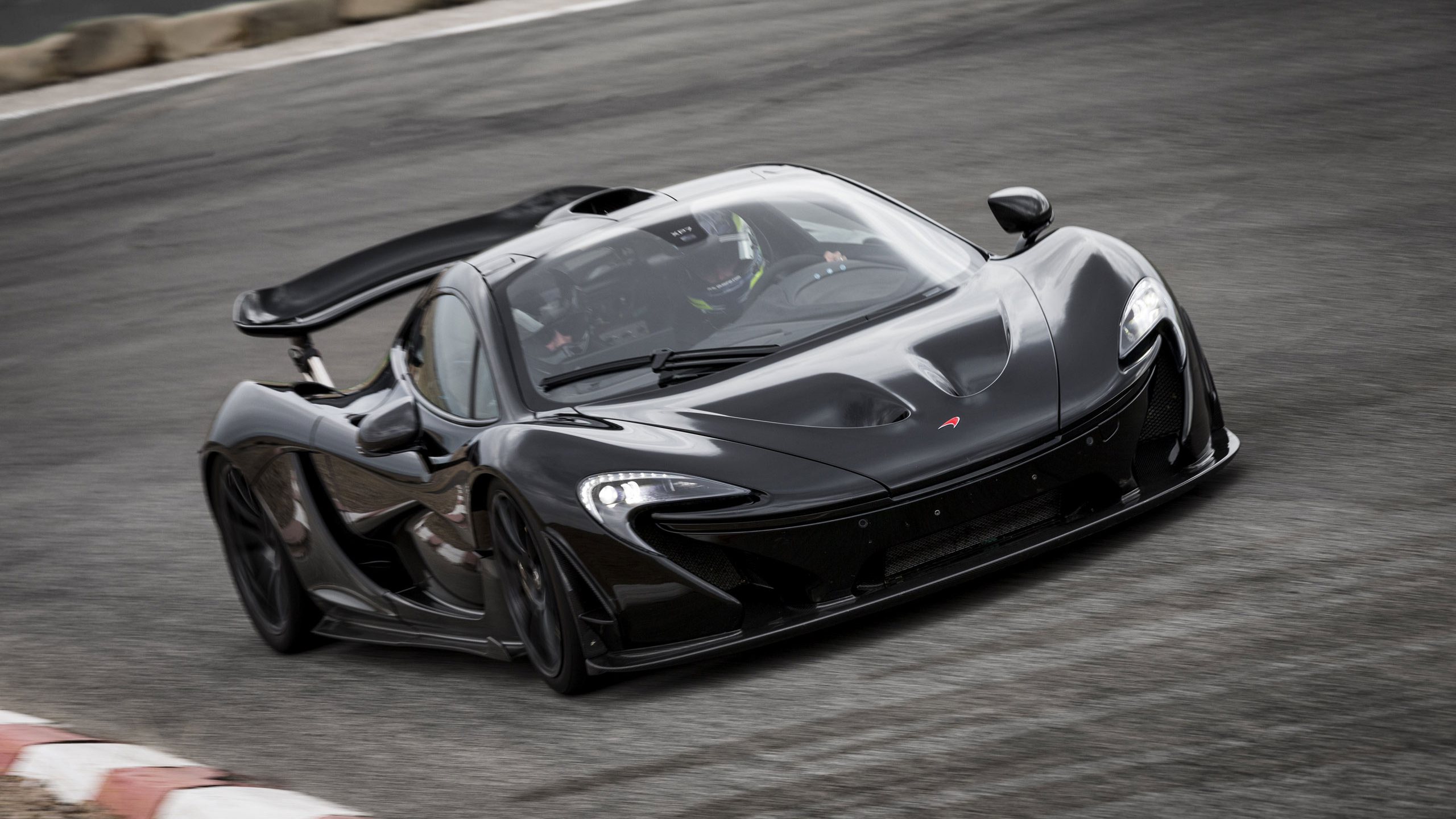 Mclaren p1 фото