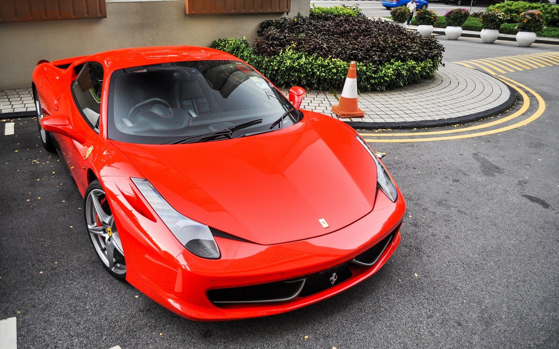 Красный ferrari. Ferrari 458 Italia оранжевая. Ferrari 458 Italia красная. Феррари 458 красного цвета. Ferrari 988.