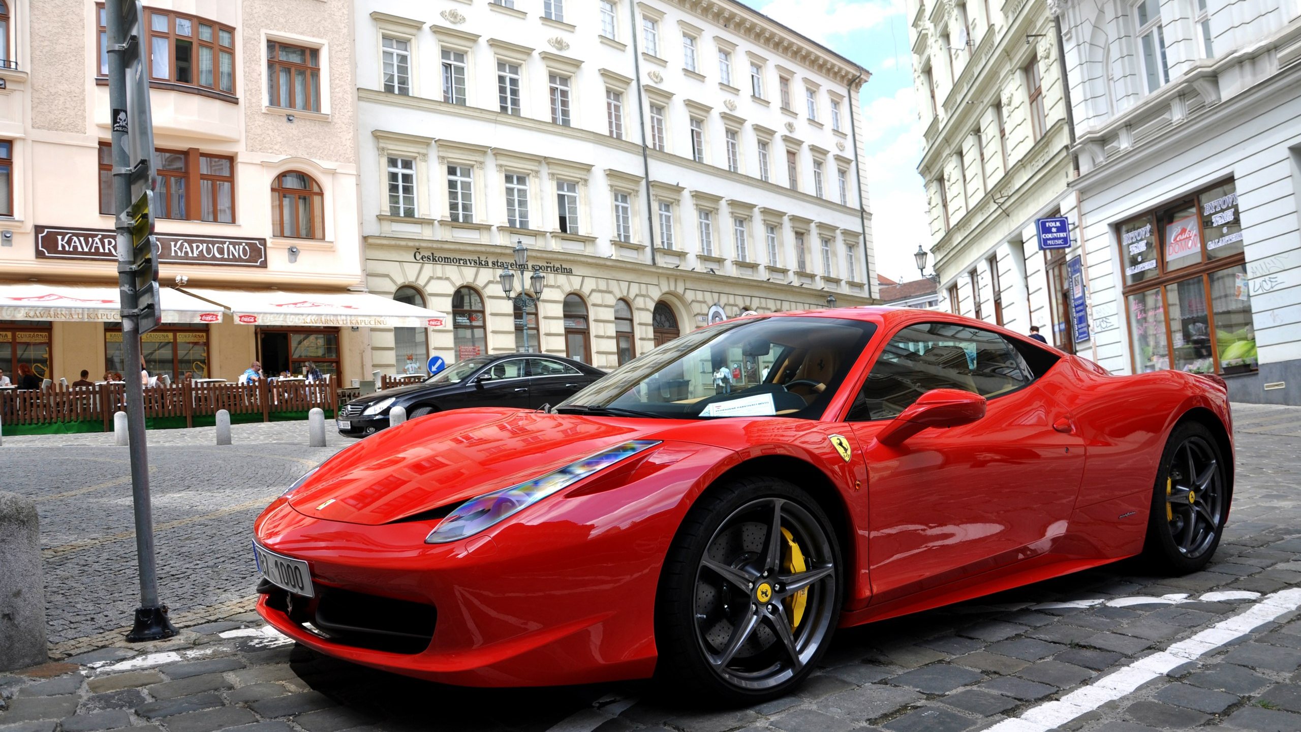 Ferrari 458 красная Италия