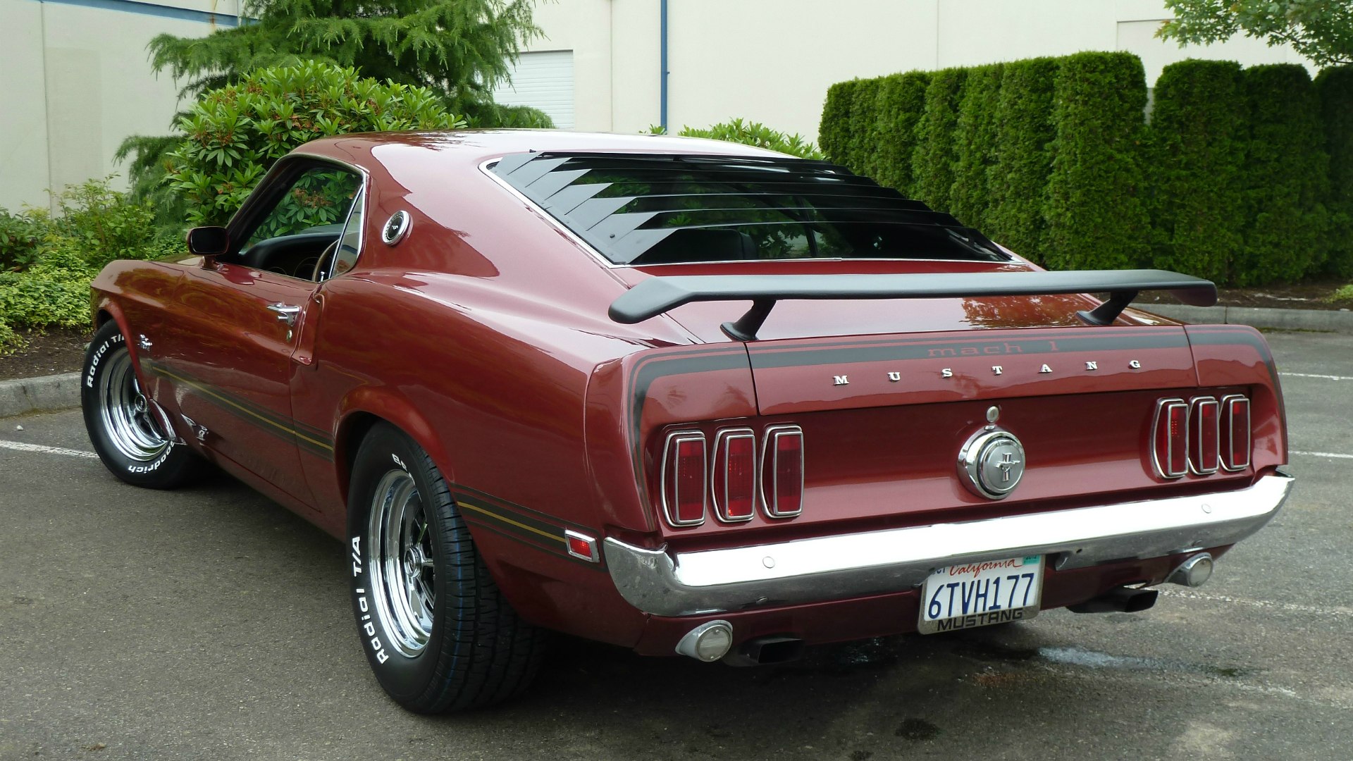 ford mustang mach 1