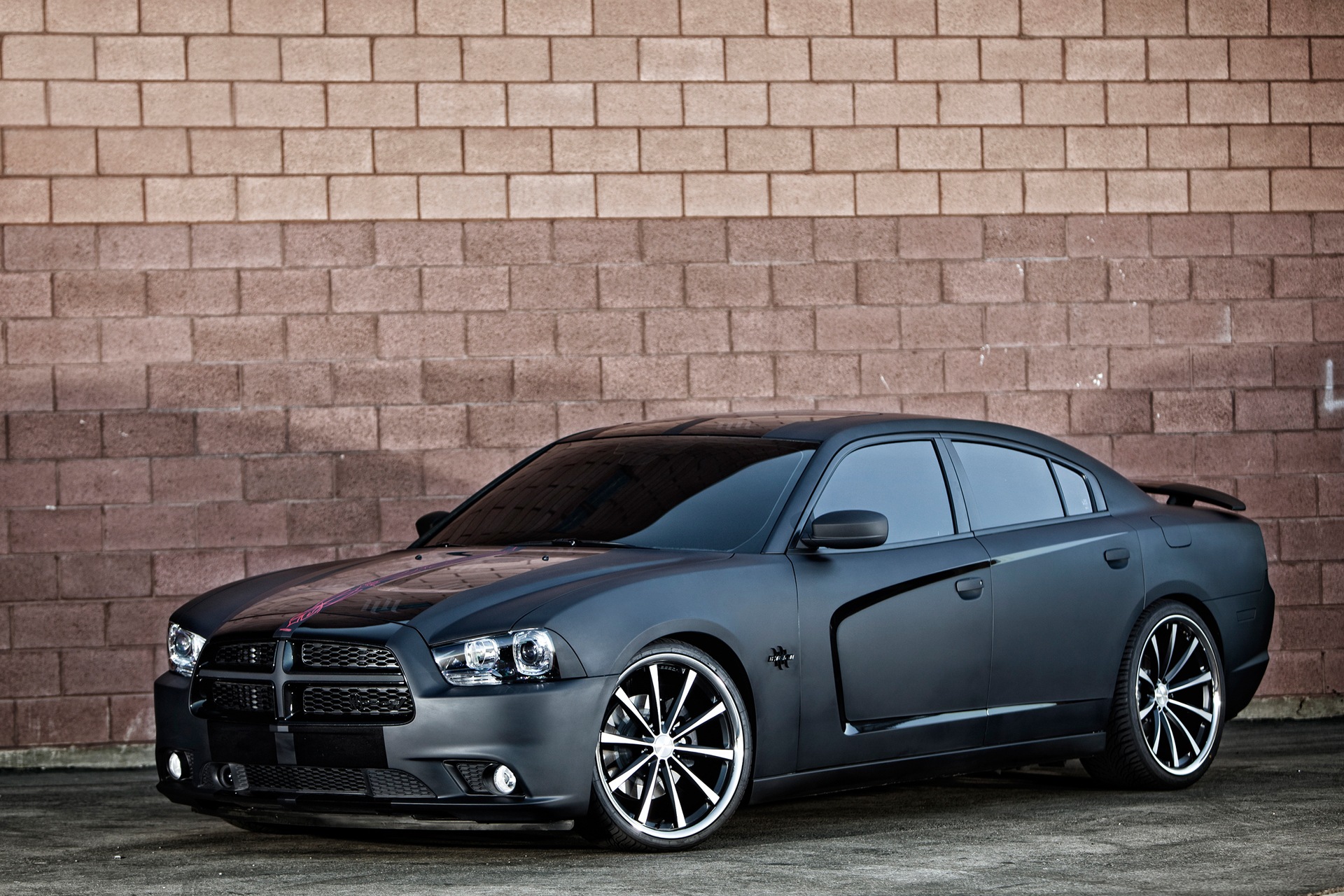 Dodge Charger 2014 черный