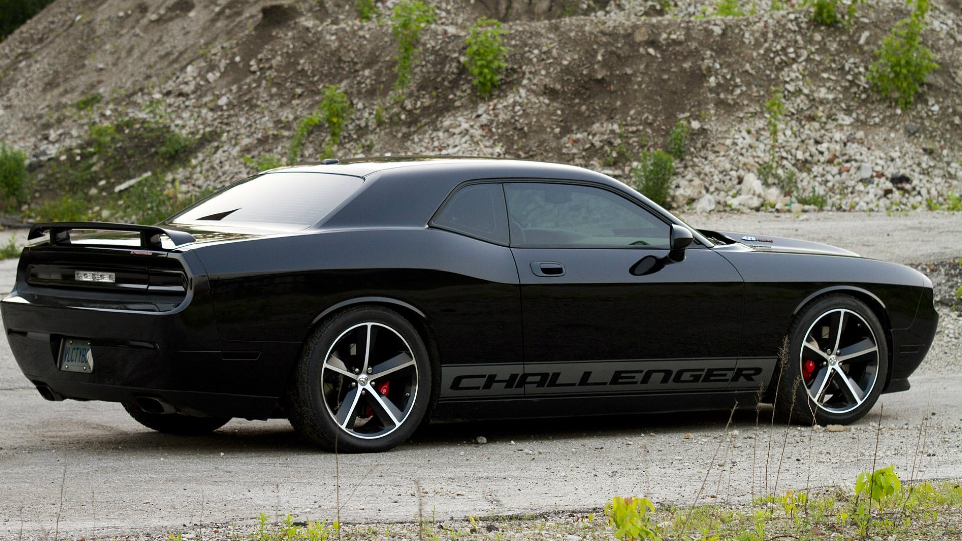 dodge challenger srt8