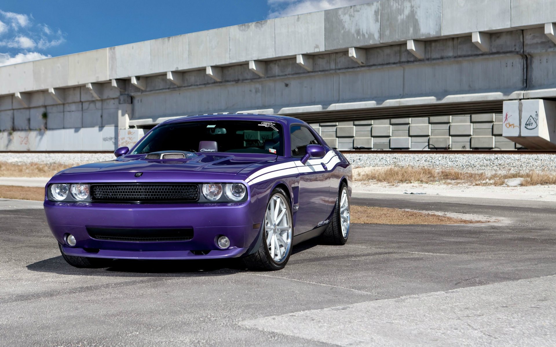 Р¤РёРѕР»РµС‚РѕРІС‹Р№ dodge srt Hellcat