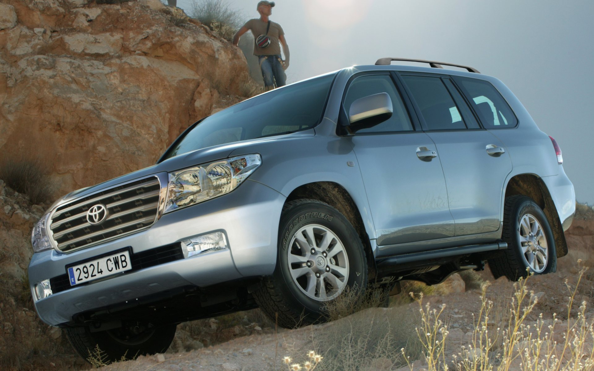 Ленд крузер 2011 год. Toyota Land Cruiser 200. Голубой ленд Крузер 200. Тойота ленд Крузер 2010г. Ленд Крузер 200 голубого цвета.