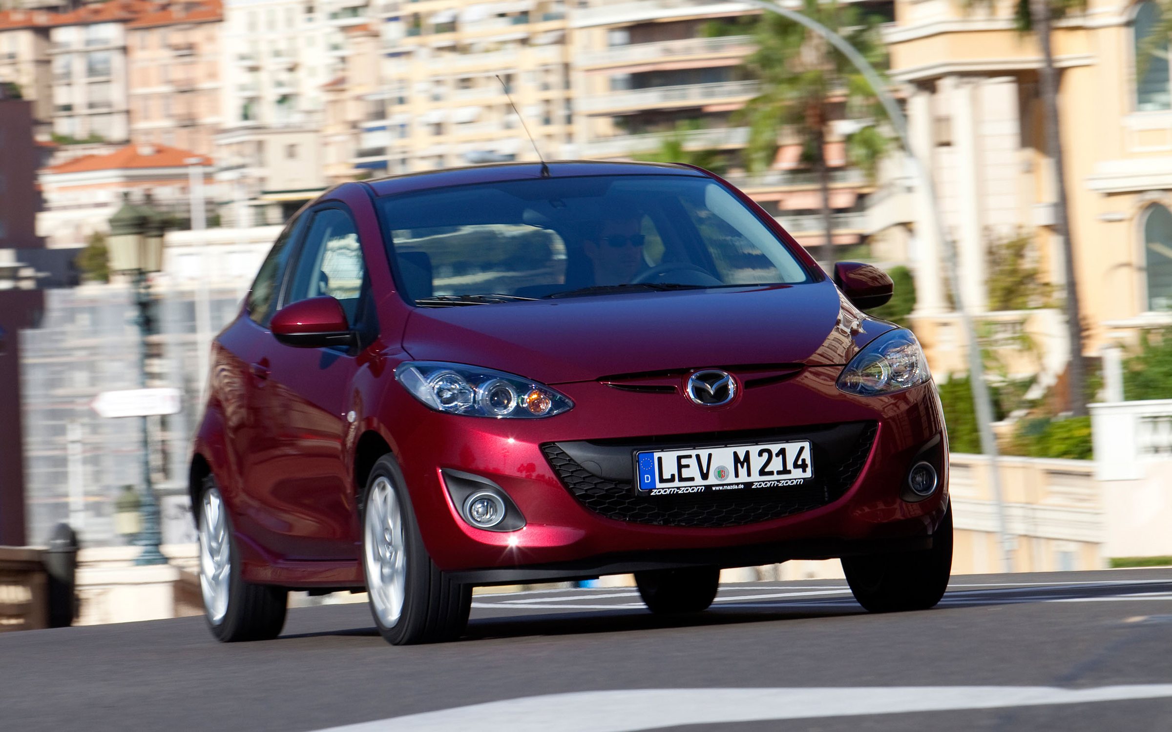 Mazda 2 отзывы. Mazda 2. Mazda 2+2. Mazda 2 2010. Мазда 2 2011.