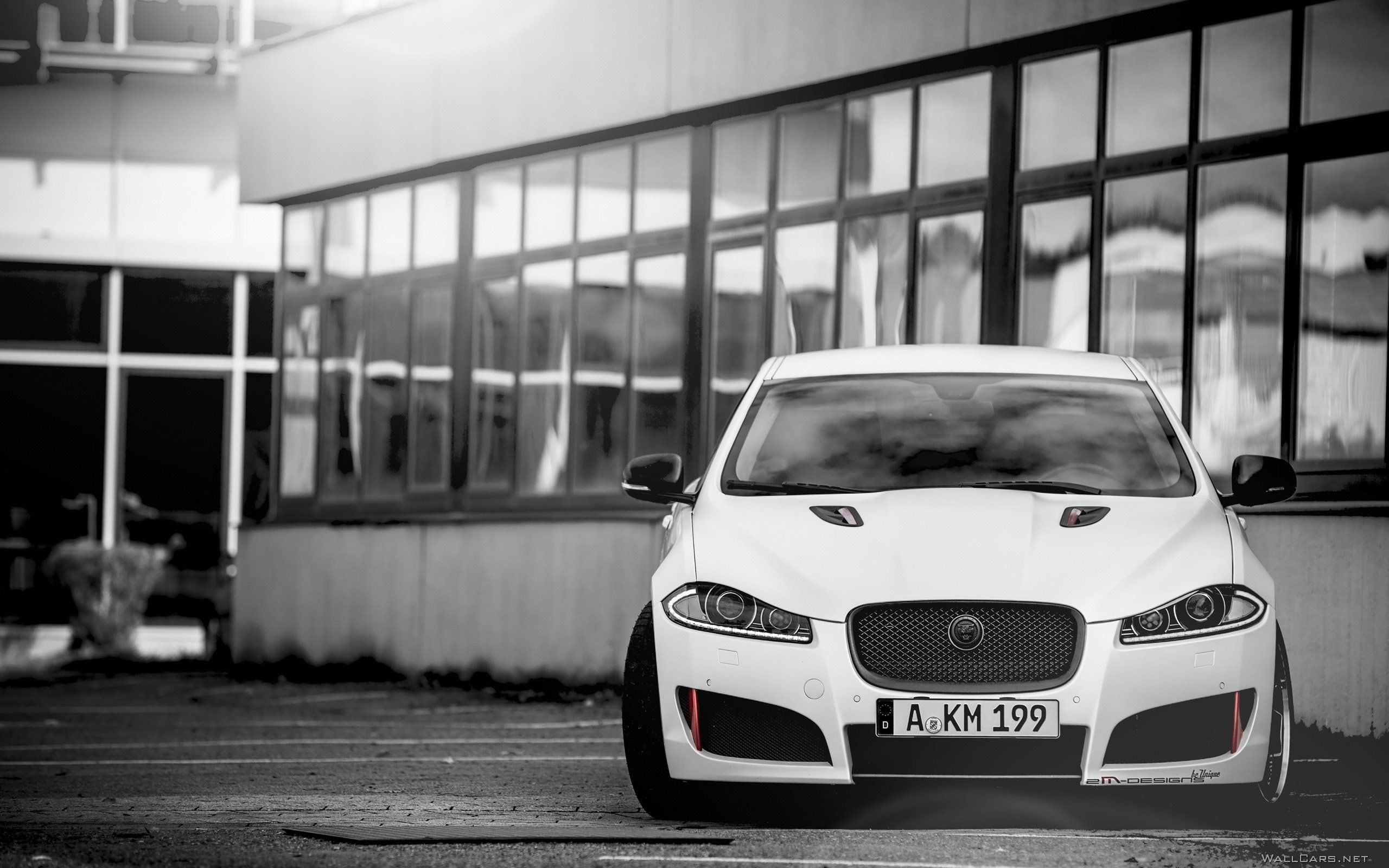 Стекло фары jaguar xf