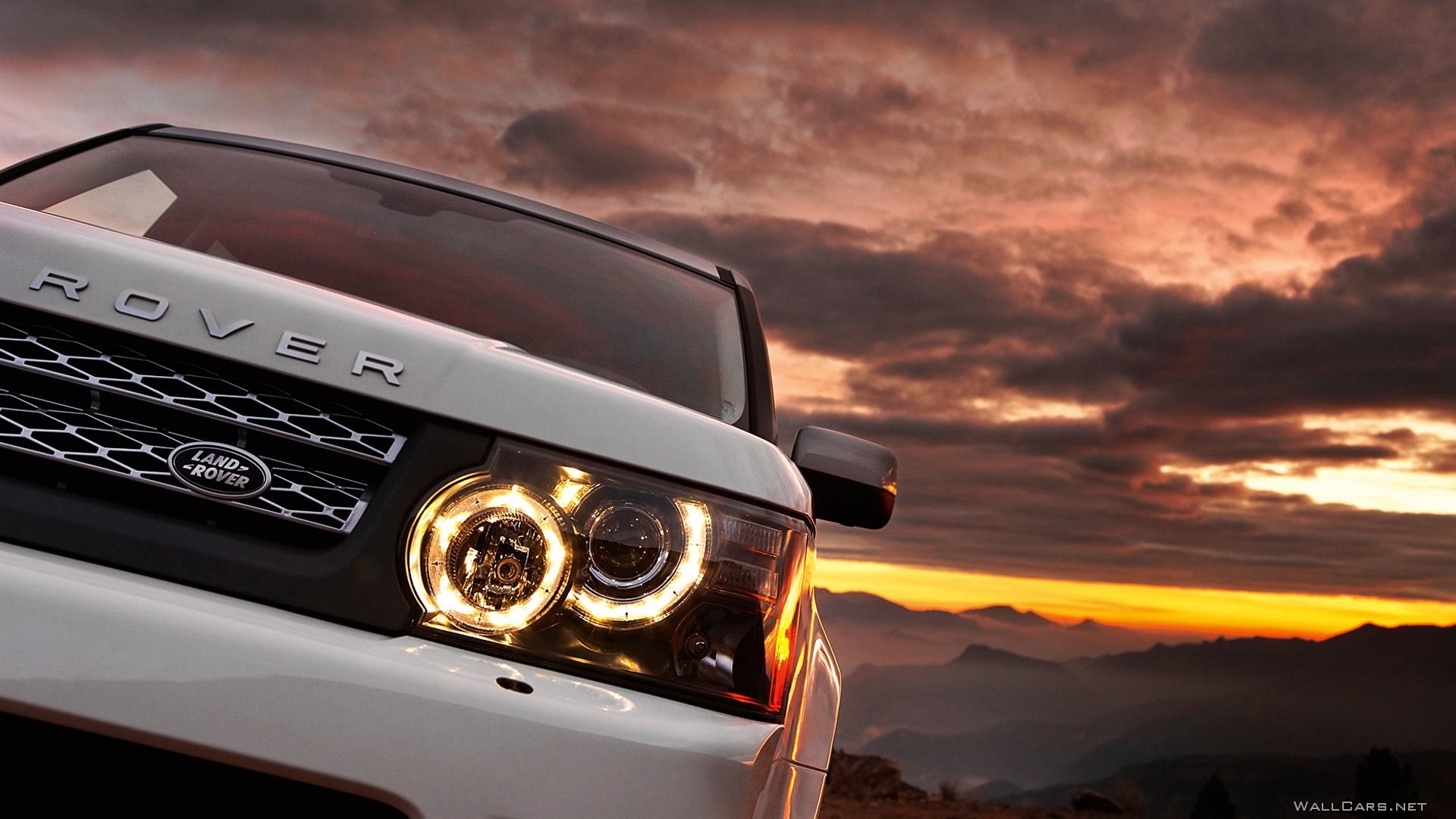 Ангельские глазки Range Rover, фары, передок, небо, закат