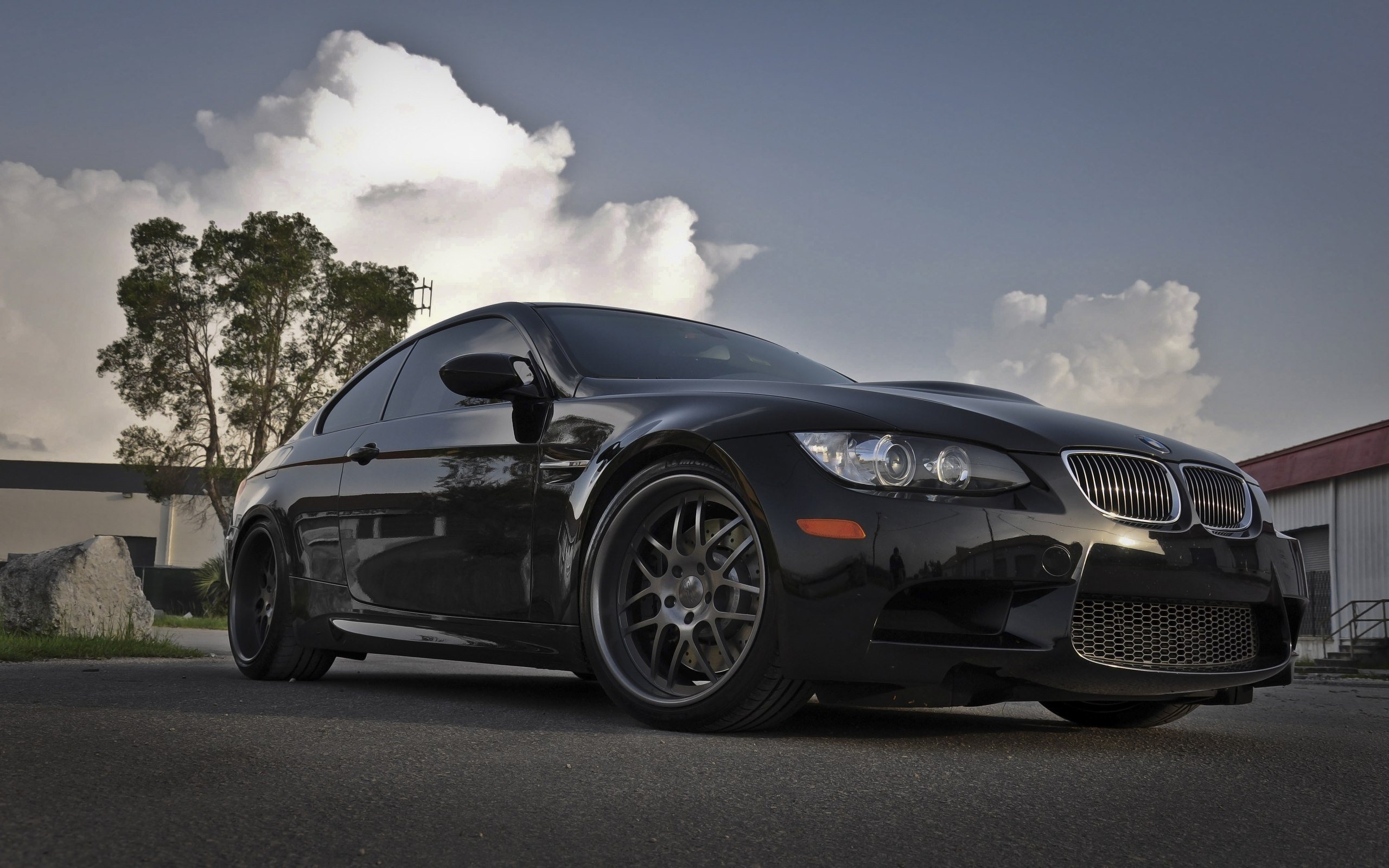 Bmw черный обои. BMW m3 Black. BMW m3 Black 1920 1080. BMW Dark Black.