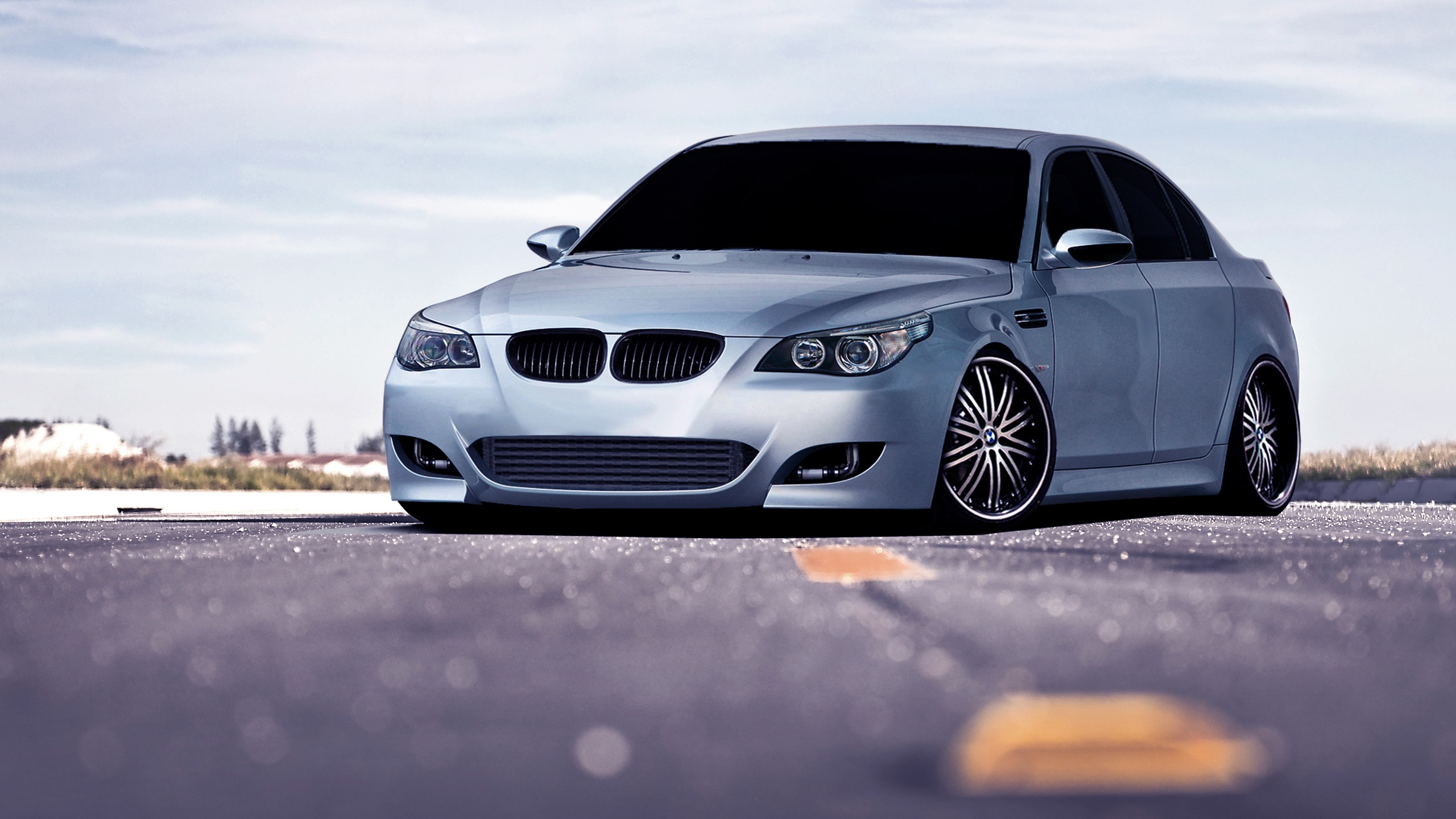 Стол м 5. BMW m5 e60. БМВ м5 HD.