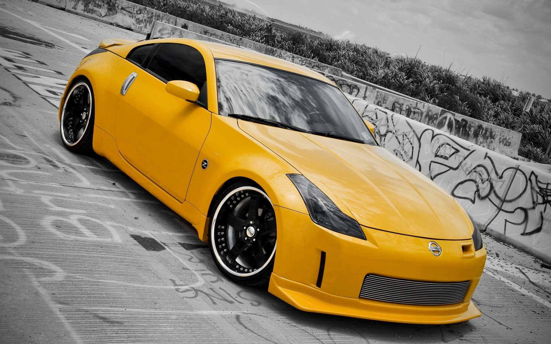 Nissan 350z рисунок