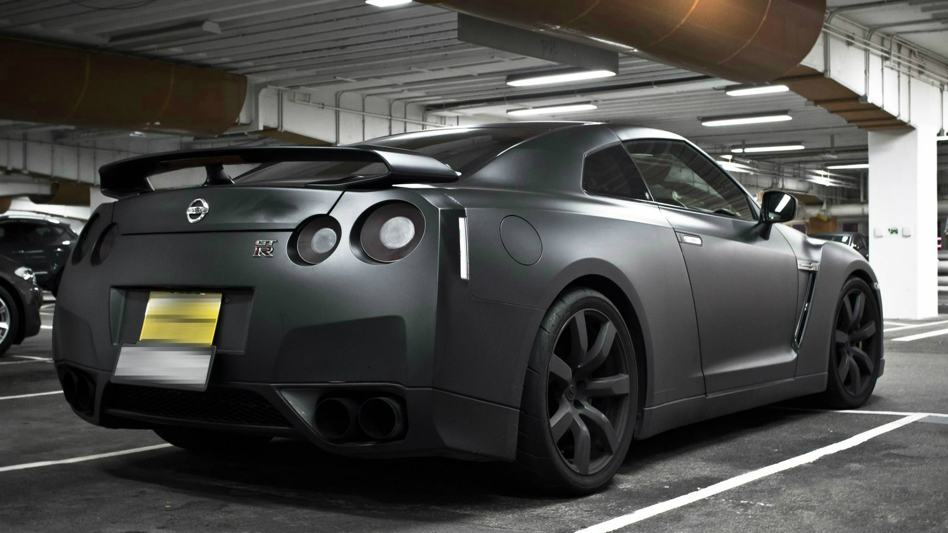 Nissan GTR r35 черный матовый