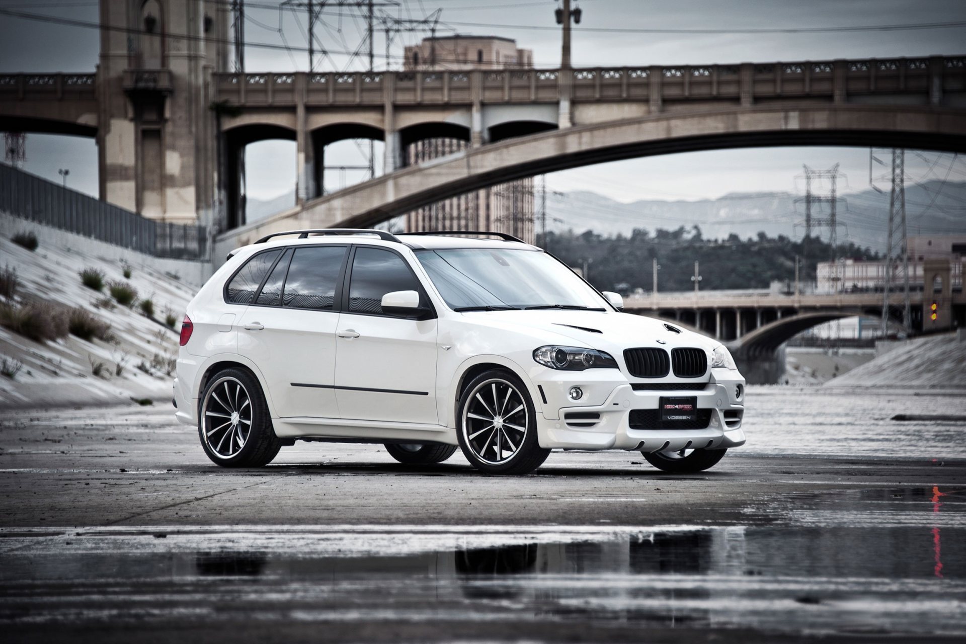 Переделка bmw x5 e70 в x5m