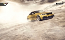 Золотой BMW M4 GTRS4, Vorsteiner, 2014, передок, пыль, солнце, Шины Пирелли, front, pirelli, tuning, dust, sun, lights