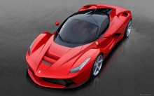 Новая Ferrari LaFerrari, Красная Феррари ЛаФеррари, сверху, крыша, капот, фары