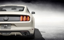 Задняя оптика Ford Mustang GT, Белый Форд Мустанг, дым, логотип