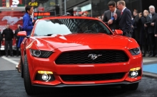    Ford Mustang 2015  -  -