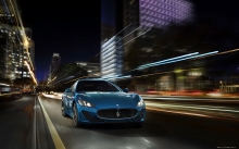 Ночной город, Мазерати ГранТуризмо, Maserati GranTurismo Sport, улица, огни, трафик