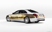 Золотой Mercedes S-class, богатый тюнинг, диски, белый фон