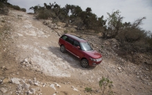 Фото нового Range Rover, Рендж Ровер, бездорожье, панорамная крыша, red, Морокко