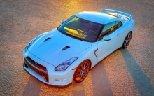  Nissan GT-R  ,    -, , , , 