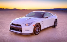 Белый Nissan GT-R, Ниссан ГТР, пустыня, закат, небо, пейзаж, передок